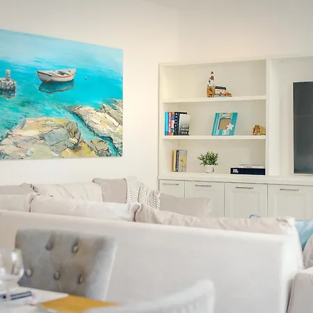 Emp Luxury Apartamento