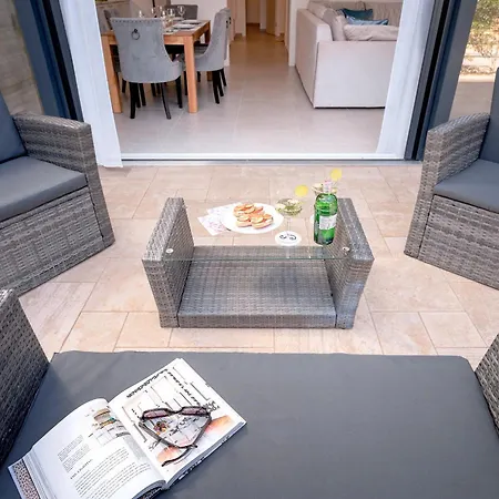 Apartment Emp Luxury