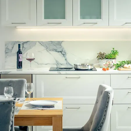 Apartamento Emp Luxury *