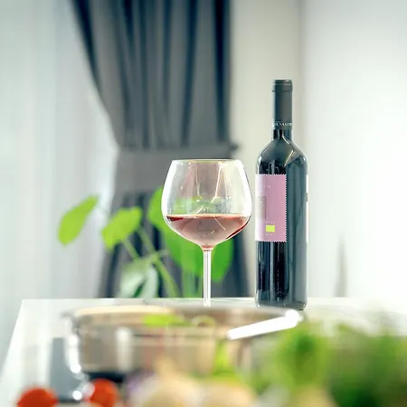 Apartamento Emp Luxury Jelsa (Hvar)